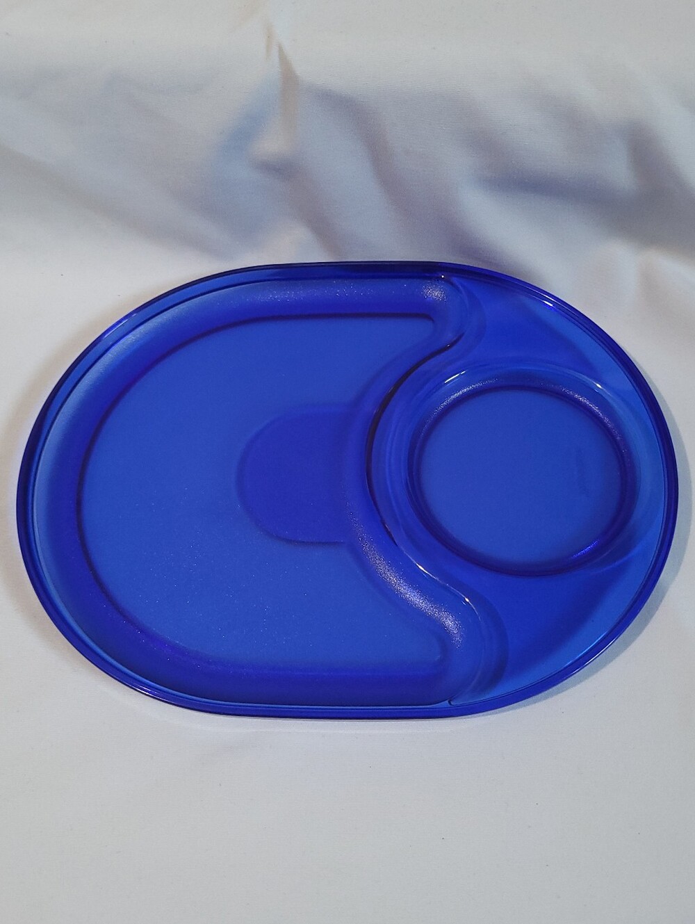 Tupperware Snackatizer Plate Blue